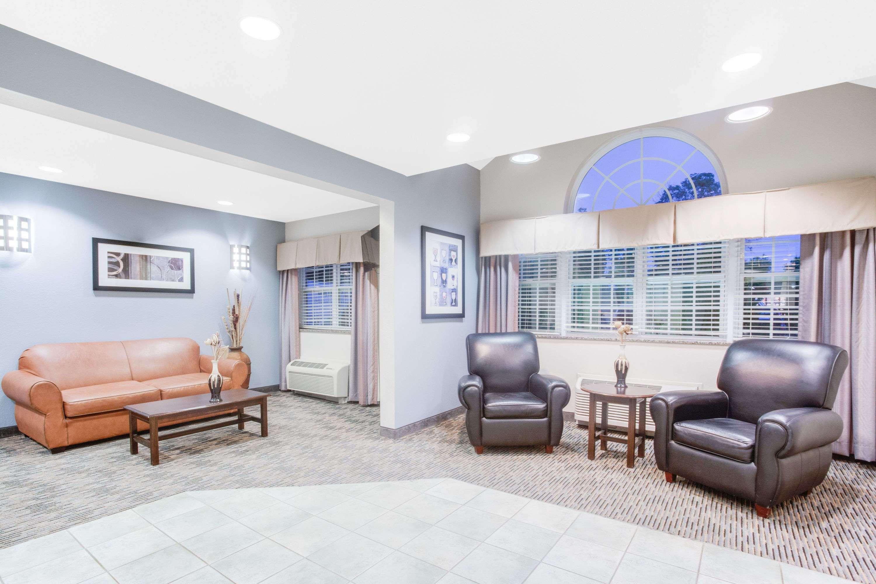 Microtel Inn & Suites באת' מראה חיצוני תמונה